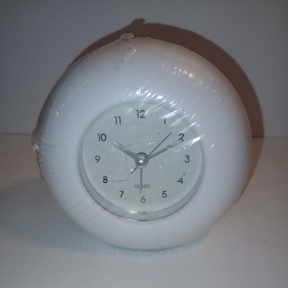 Travel clock